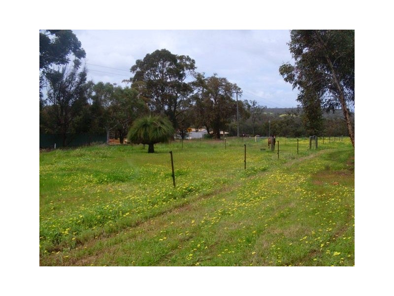 19 Spice Rd, Bindoon WA 6502