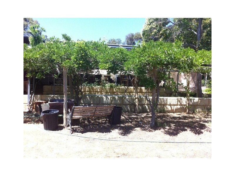 36 Hart Drive, Chittering WA 6084