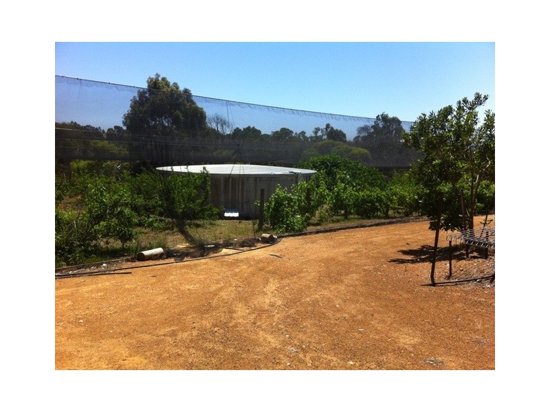 36 Hart Drive, Chittering WA 6084