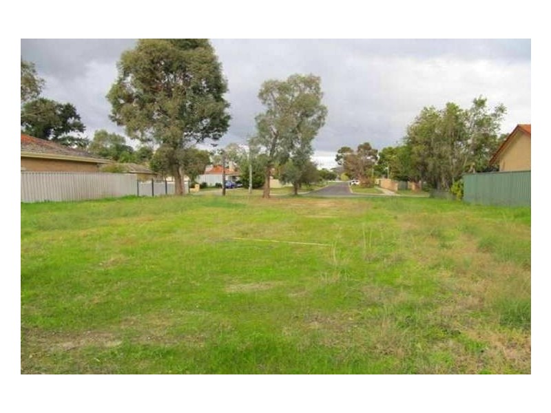 21 North Ave, Bullsbrook WA 6084