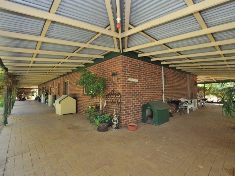 18 Popple Pl, Muchea WA 6501