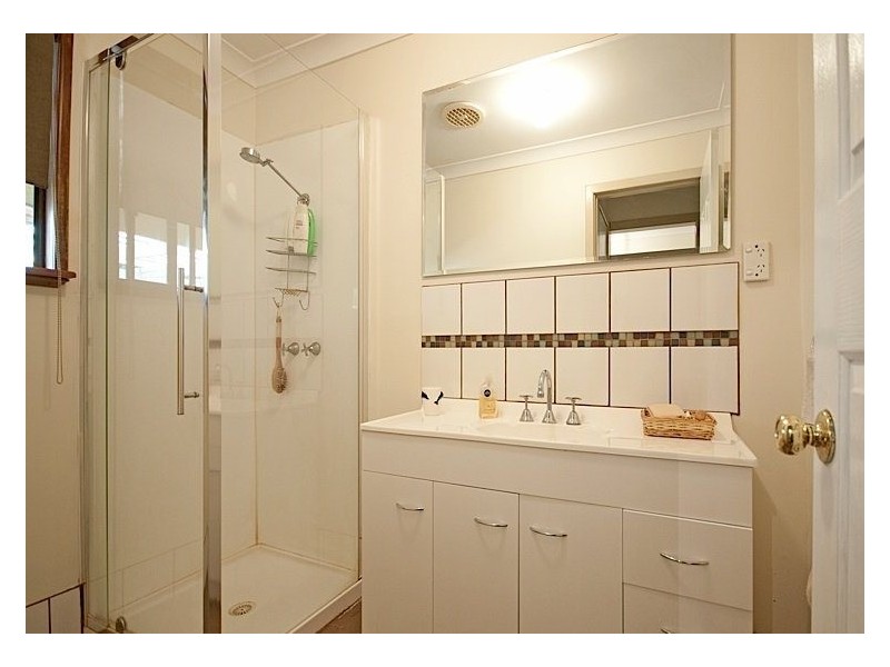 131 Carl St, Muchea WA 6501