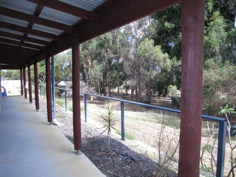 364 Ashmere Dve, Bullsbrook WA 6084