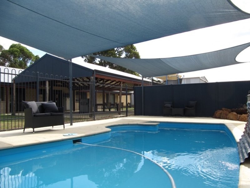 364 Ashmere Dve, Bullsbrook WA 6084