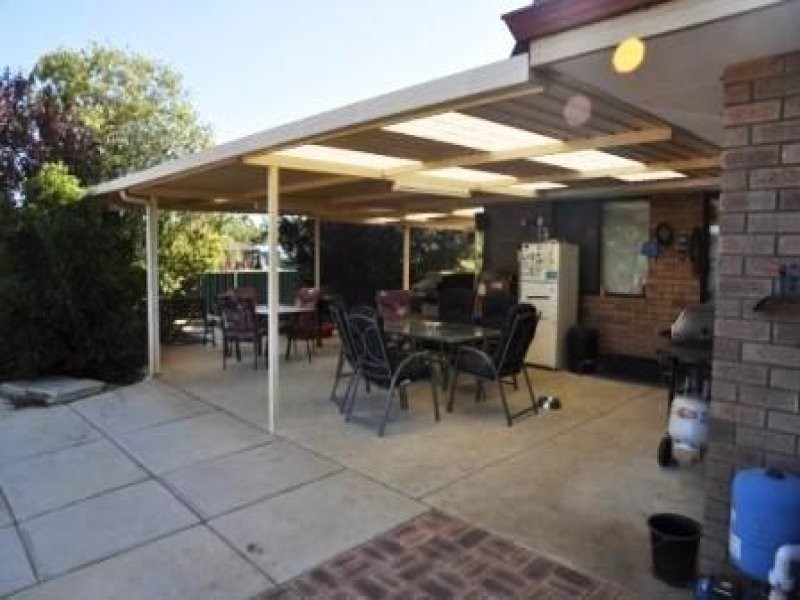 16 Brockholes St, Bullsbrook WA 6084