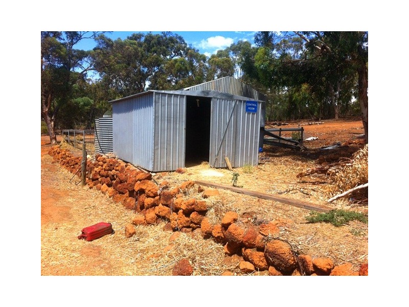 226 Hart Drive, Chittering WA 6084