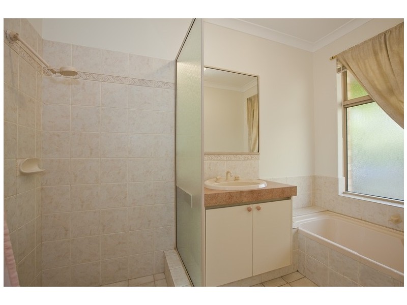 332 Powderbark Rd, Lower Chittering WA 6084