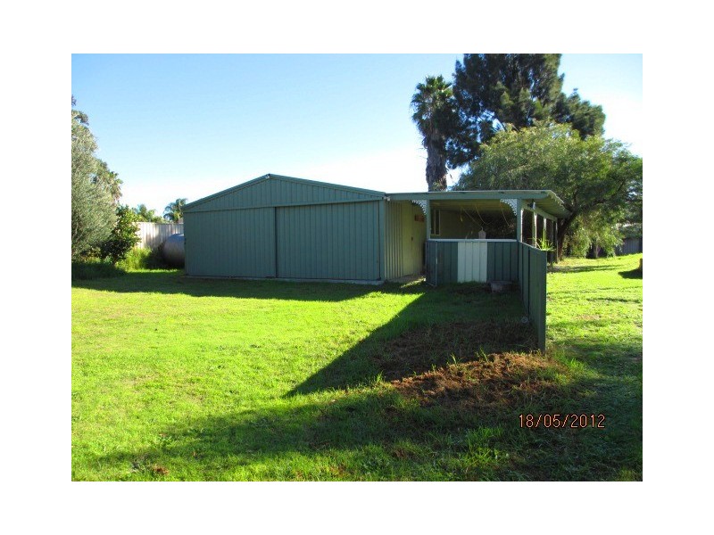 39 Brockholes St, Bullsbrook WA 6084
