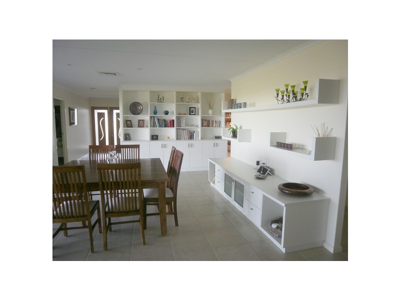 37 Shuttlewood Drive, Mackay QLD 4740
