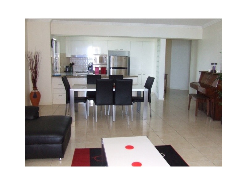 12/11 Megan Place, Mackay Harbour QLD 4740