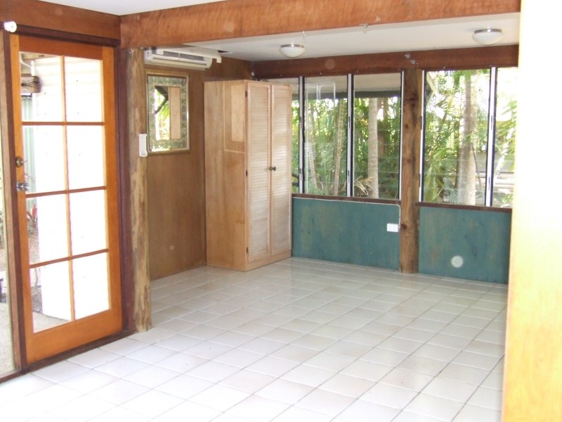 16 Seagull Street, Slade Point QLD 4740