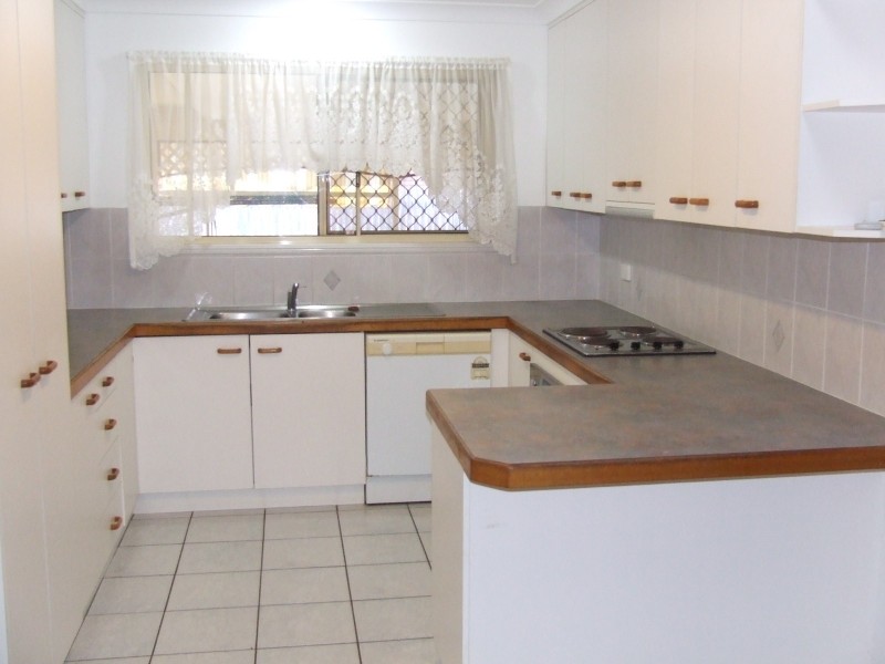 32 Elizabeth Drive, Bucasia QLD 4750
