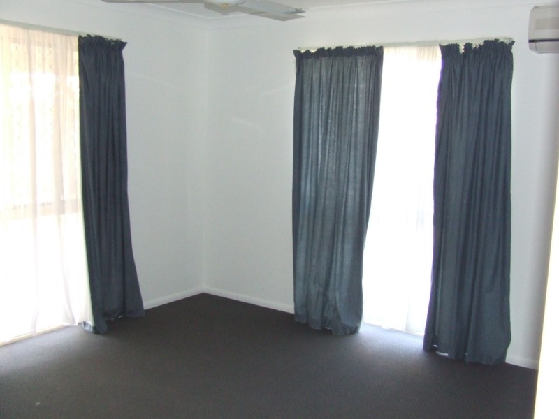 32 Elizabeth Drive, Bucasia QLD 4750