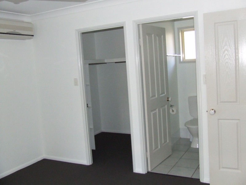 32 Elizabeth Drive, Bucasia QLD 4750