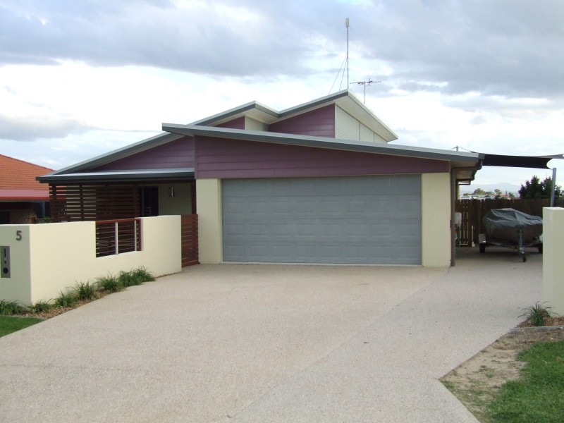 5 Stephanie Court, Mackay QLD 4740