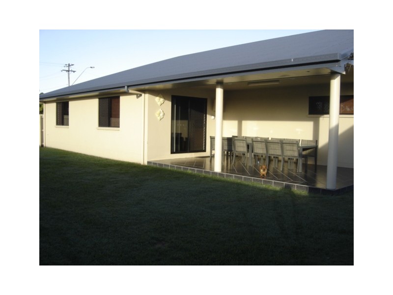 3 Schapers Road, Mackay QLD 4740