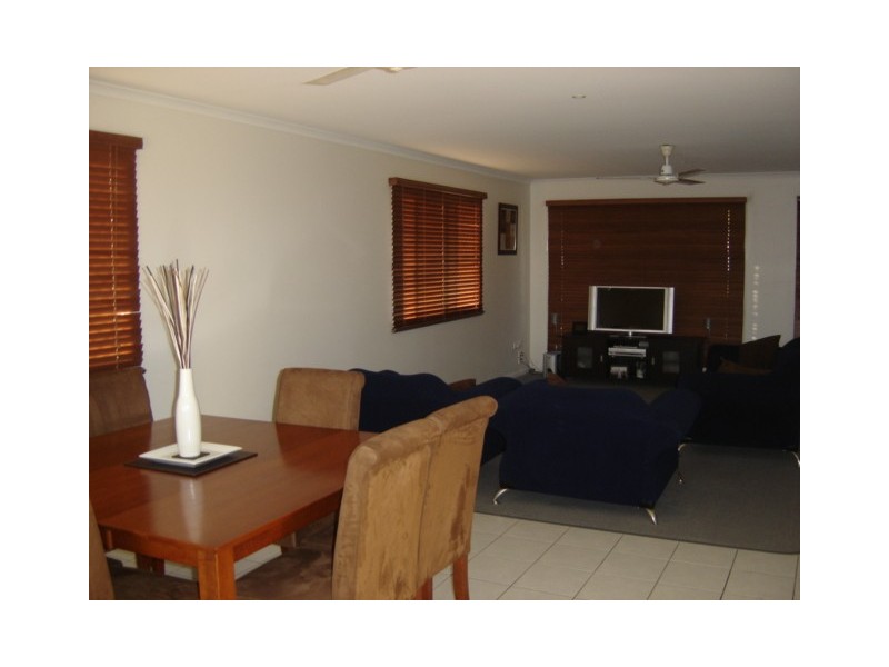 3 Schapers Road, Mackay QLD 4740