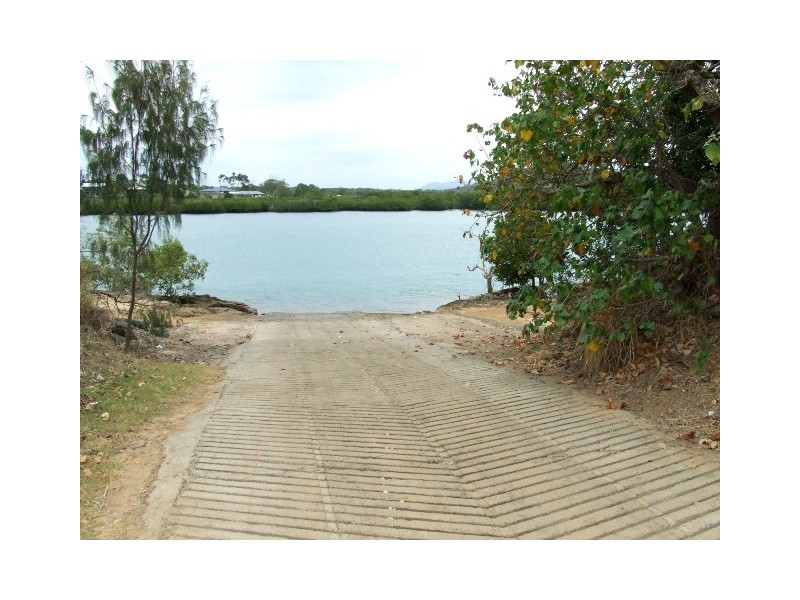 4/57 Zelma Street, Grasstree Beach QLD 4740