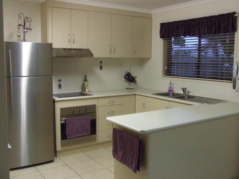 2/107 Shakespeare Street, Mackay QLD 4740