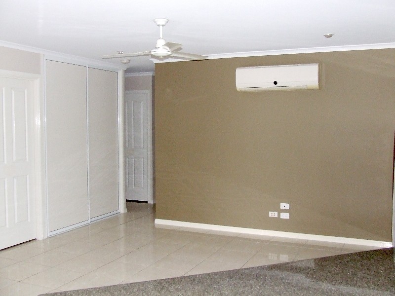 14 Townsend Street, Bucasia QLD 4750