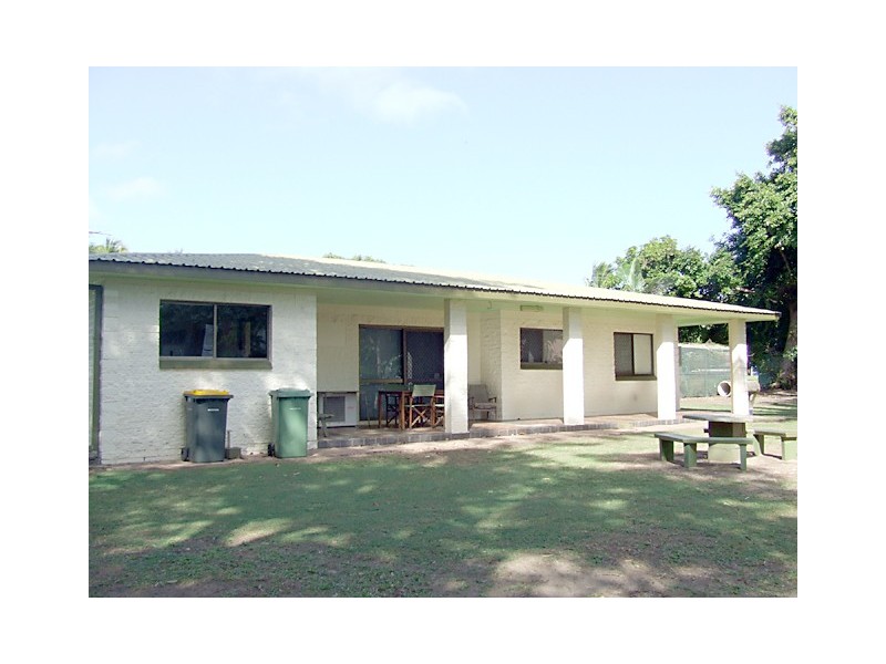 12 Blacks Beach Road, Blacks Beach QLD 4740