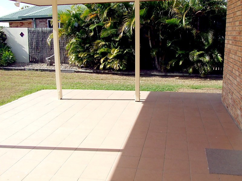 32 Kidston Avenue, Rural View QLD 4740