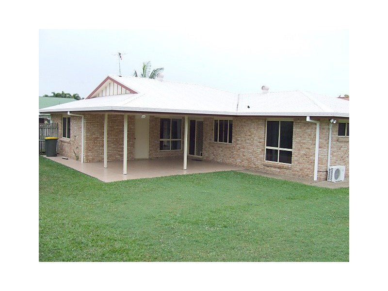32 Kidston Avenue, Rural View QLD 4740