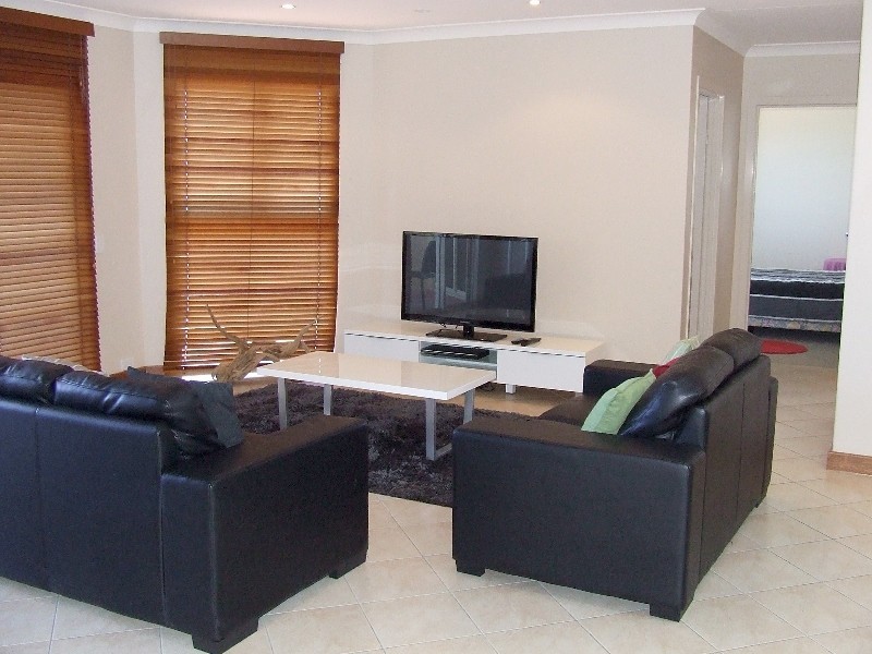 18/3 Megan Place, Mackay Harbour QLD 4740