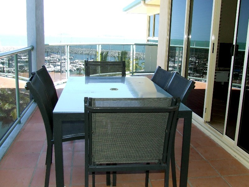 18/3 Megan Place, Mackay Harbour QLD 4740