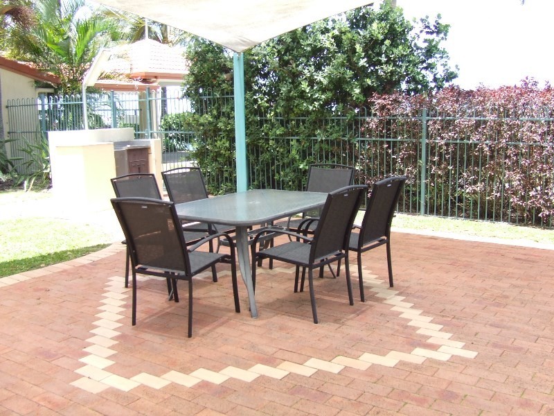 18/3 Megan Place, Mackay Harbour QLD 4740