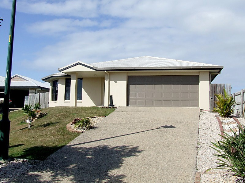 13 Lance Street, Bucasia QLD 4750