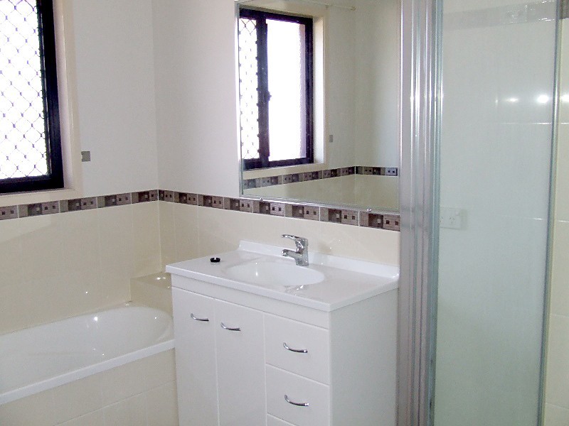 13 Lance Street, Bucasia QLD 4750