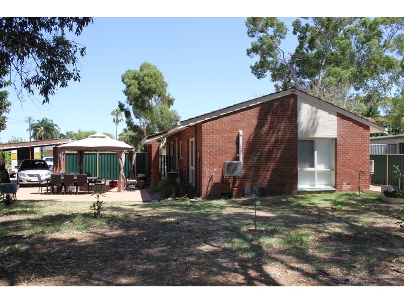 15 Sefton Avenue, Viveash WA 6056