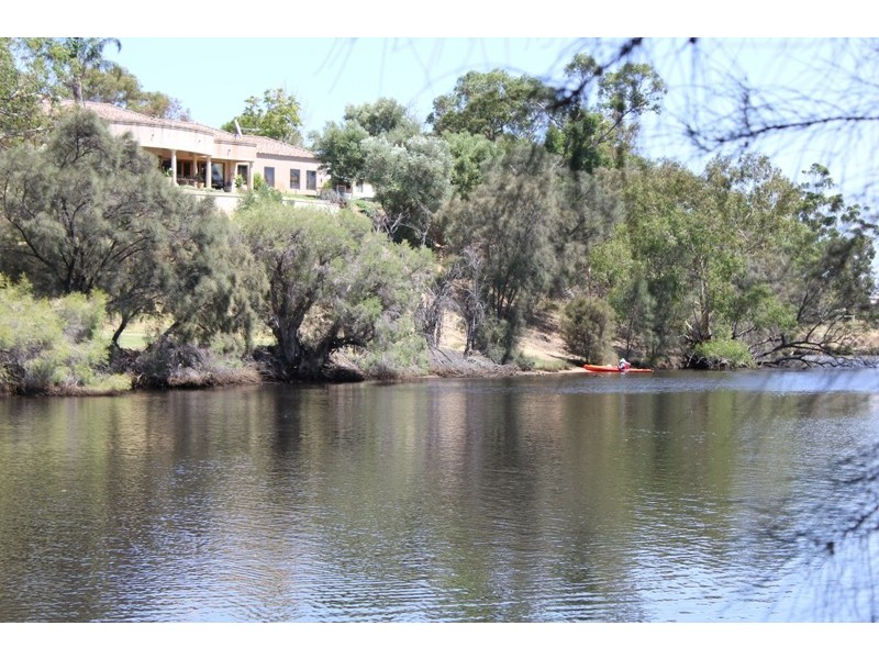 15 Sefton Avenue, Viveash WA 6056