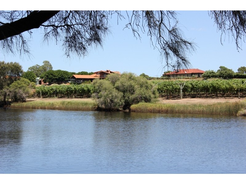 15 Sefton Avenue, Viveash WA 6056