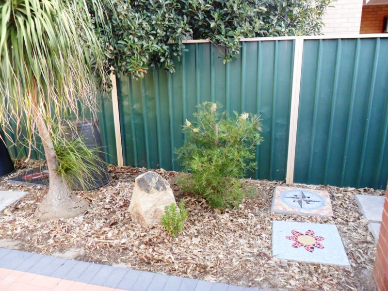 15 Sefton Avenue, Viveash WA 6056
