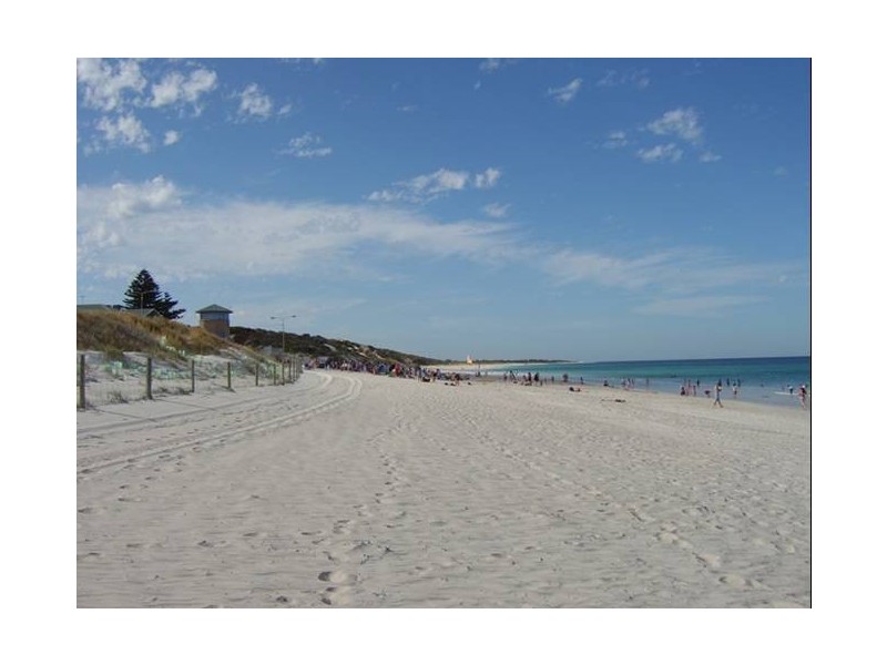 51A Mullaloo Drive, Mullaloo WA 6027