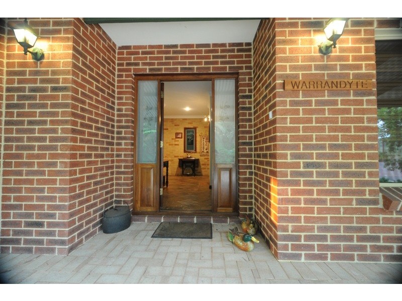 69 Wildflower Drive, Carramar WA 6031
