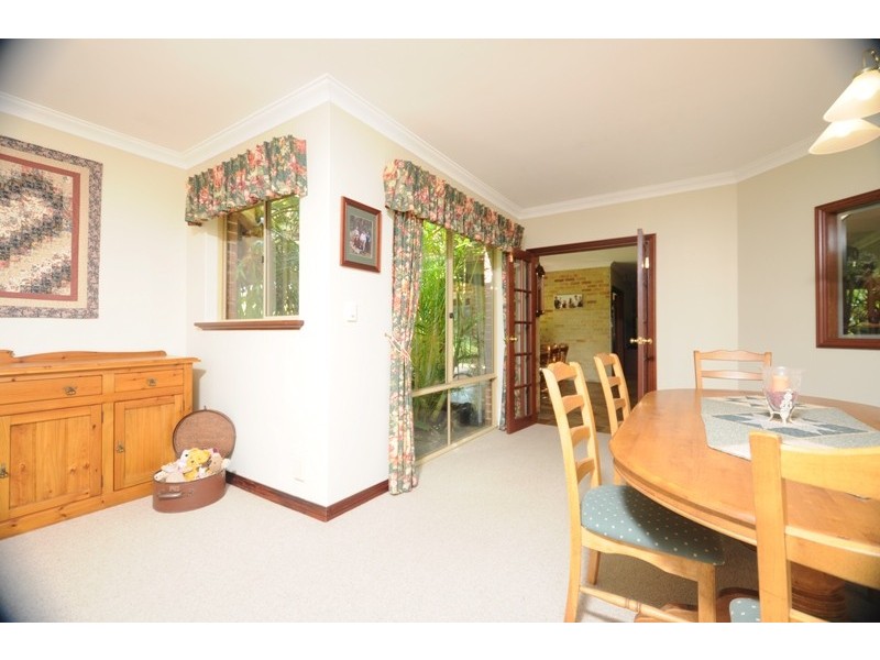 69 Wildflower Drive, Carramar WA 6031