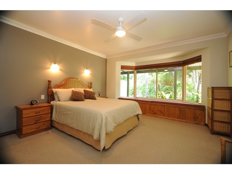 69 Wildflower Drive, Carramar WA 6031
