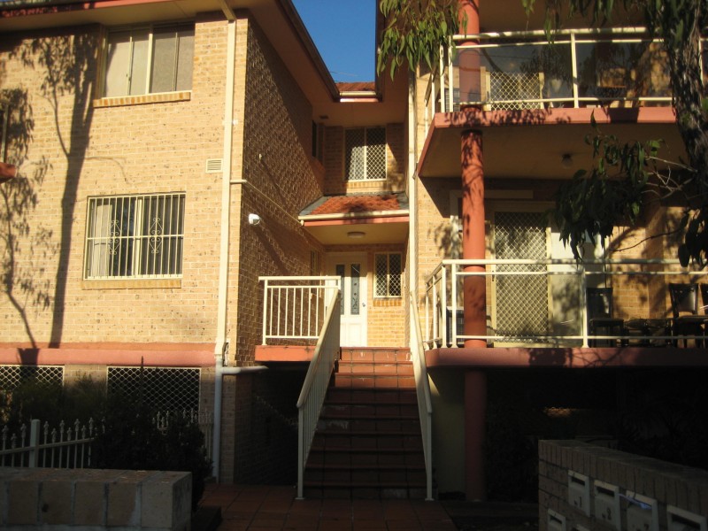62-66 The Esplanade, Guildford NSW 2161