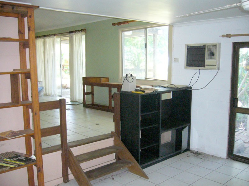 197-201 O’Shea Esplanade, Machans Beach QLD 4878