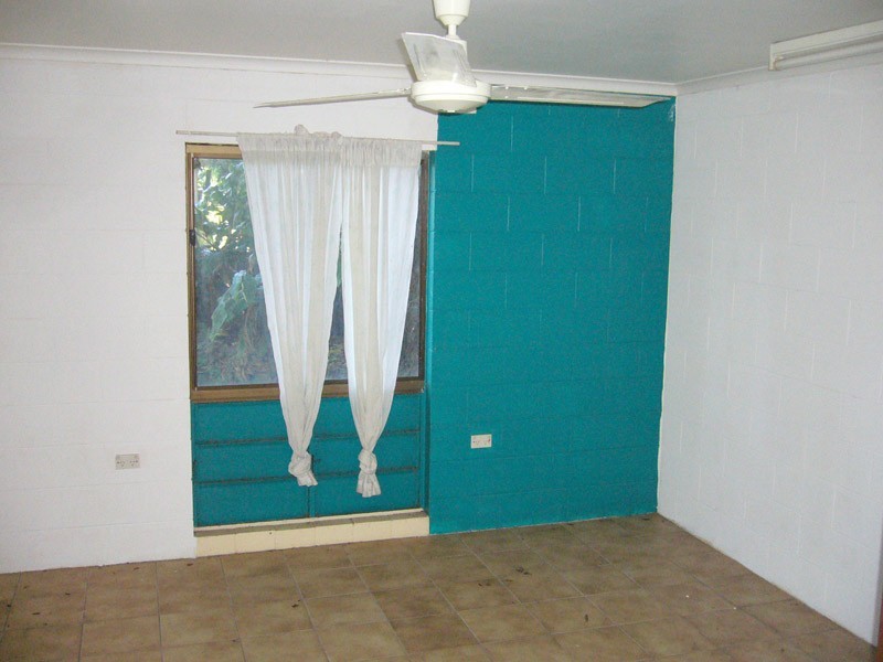 197-201 O’Shea Esplanade, Machans Beach QLD 4878