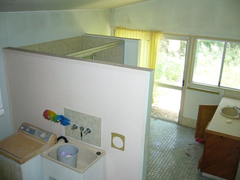 197-201 O’Shea Esplanade, Machans Beach QLD 4878