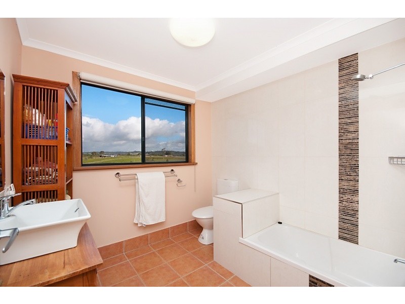 33 Halbert, Barrine QLD 4872