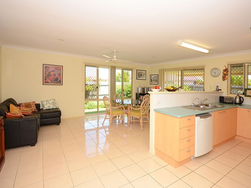 35 Anchorage Crct., Point Vernon QLD 4655