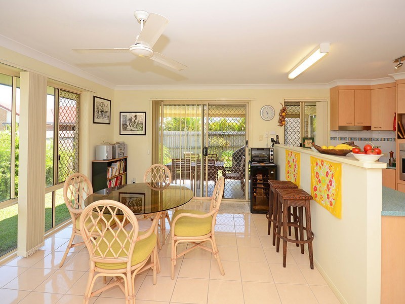 35 Anchorage Crct., Point Vernon QLD 4655