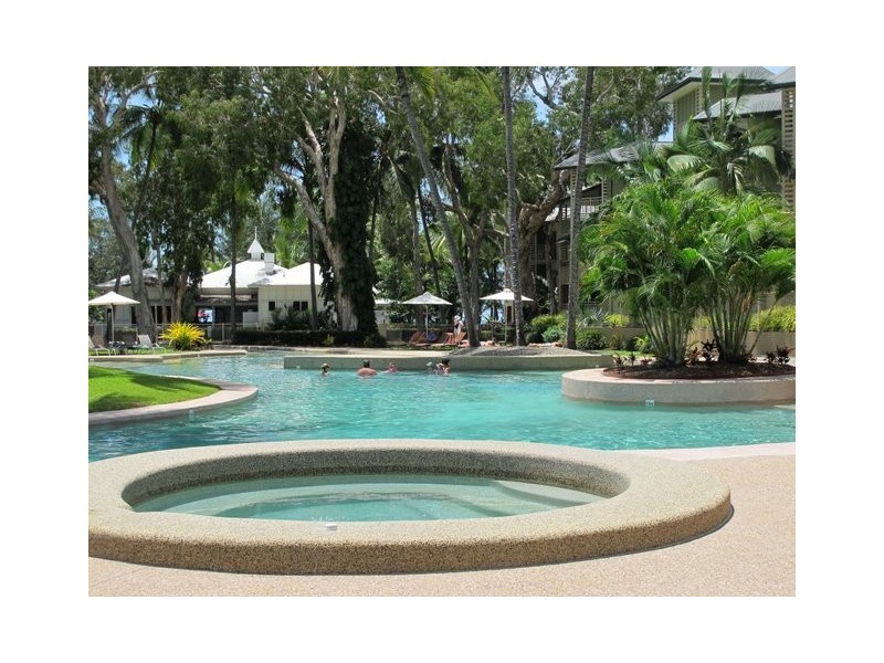 533/49-63 williams esplanade, Palm Cove QLD 4879