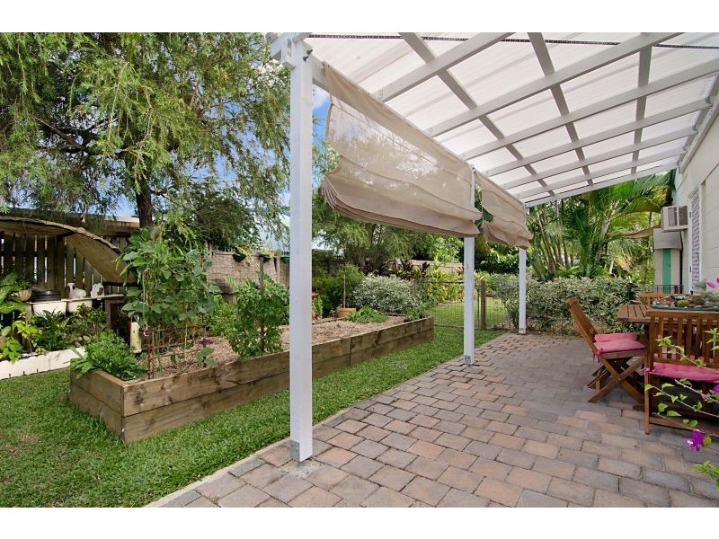 2/22-24 windarra street, Woree QLD 4868