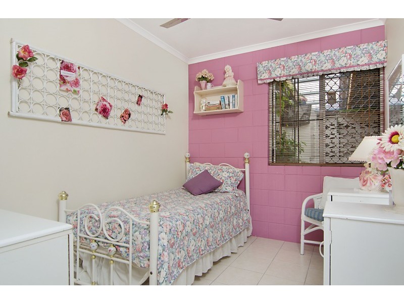 2/22-24 windarra street, Woree QLD 4868